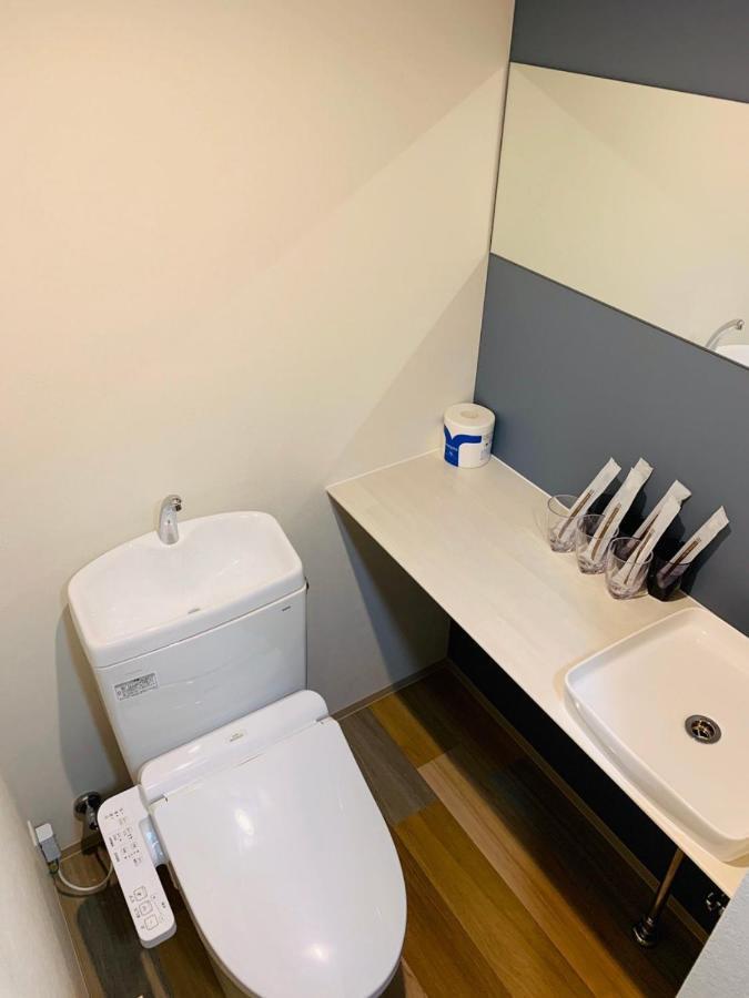 Wellstay Honmachi Ōsaka Extérieur photo